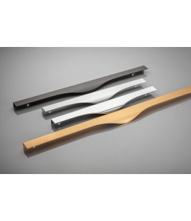 Soporte de aluminio PICADO C=224/496/18mm cromado